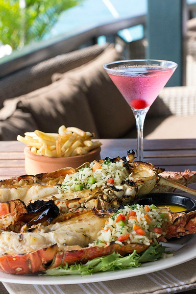 lunch at saba rock bvi lobster caribbean meal