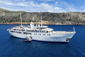 Sherakhan modern luxury mega yacht