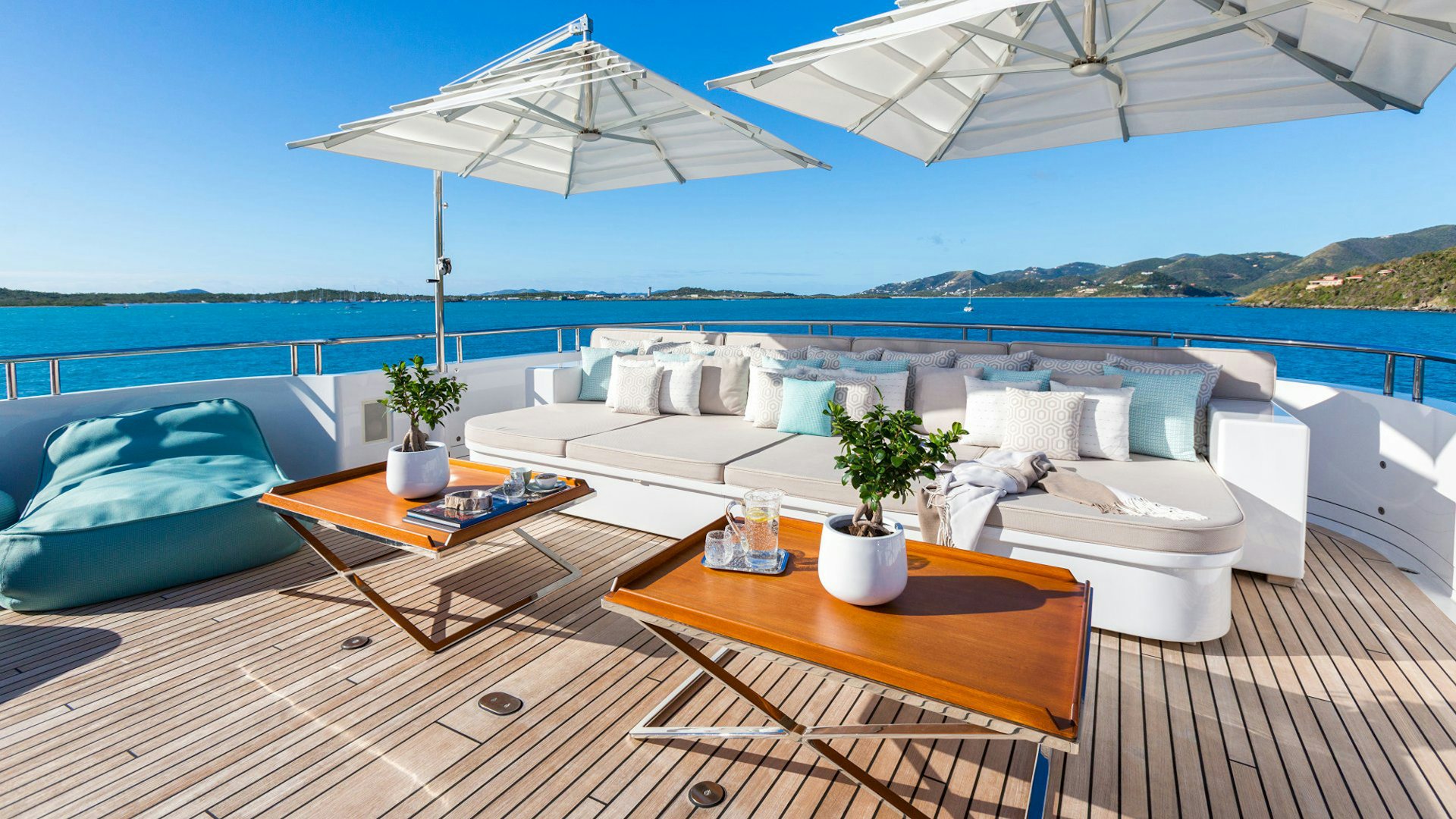 Why Do Feadship Yachts Command Such High Charter and Build Prices?